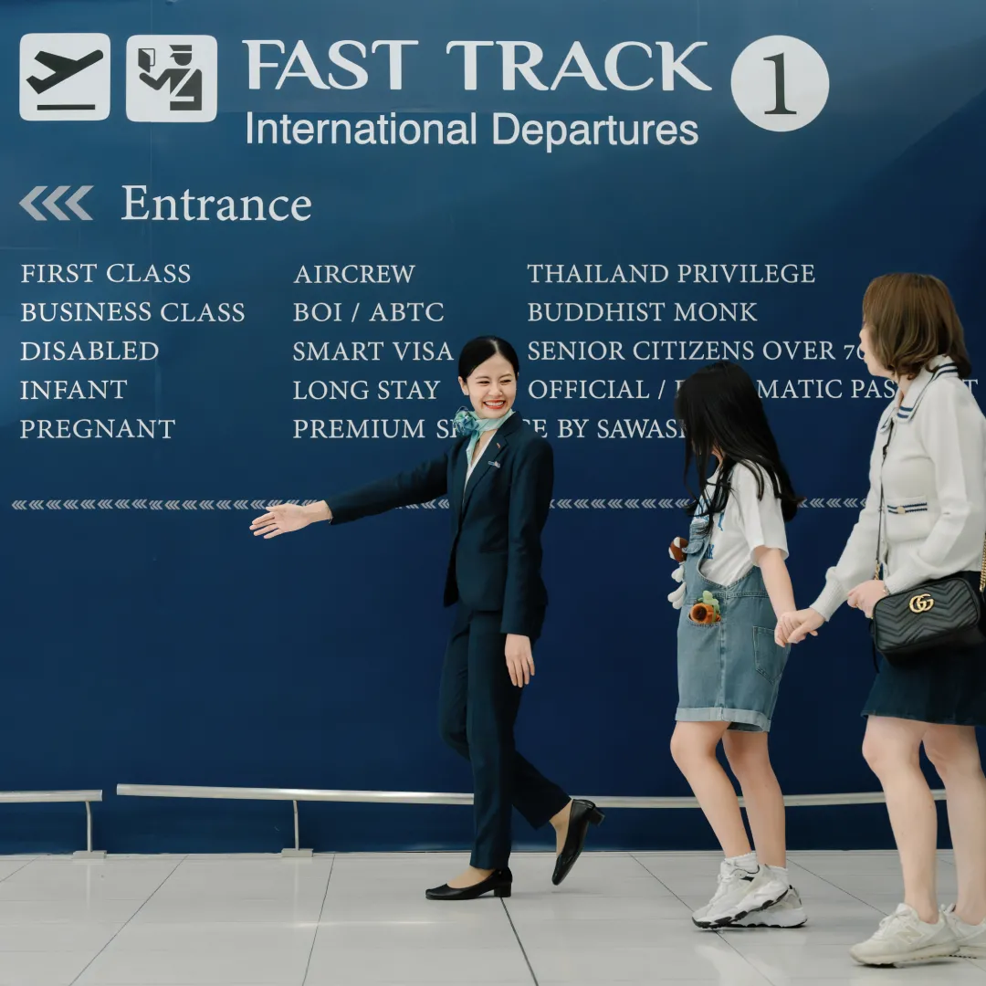 Bangkok skyline and river